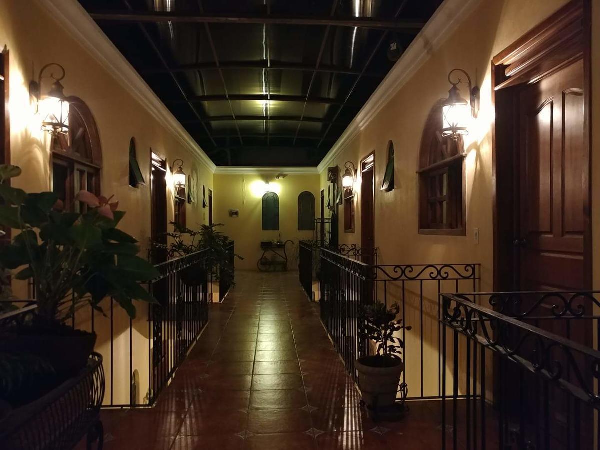 Hotel Posada Santa Fe Ocotlan  Exterior photo